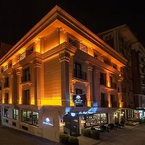 Отель Le Petit Palace - Special Category ***